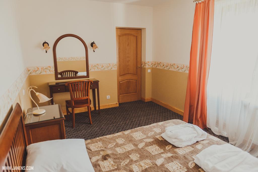 Rudzupukes Hotell Svente Exteriör bild