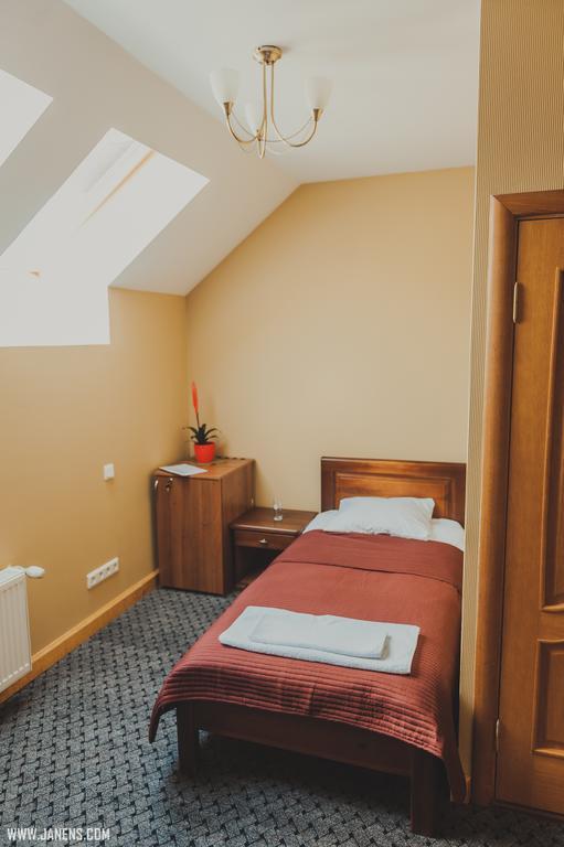 Rudzupukes Hotell Svente Exteriör bild